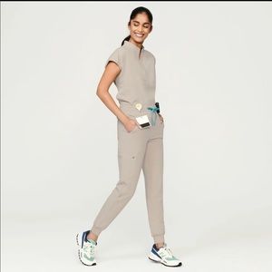 Figs Boulder NWT set